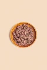 Doseninhalt Hundefutter mit Truthahn